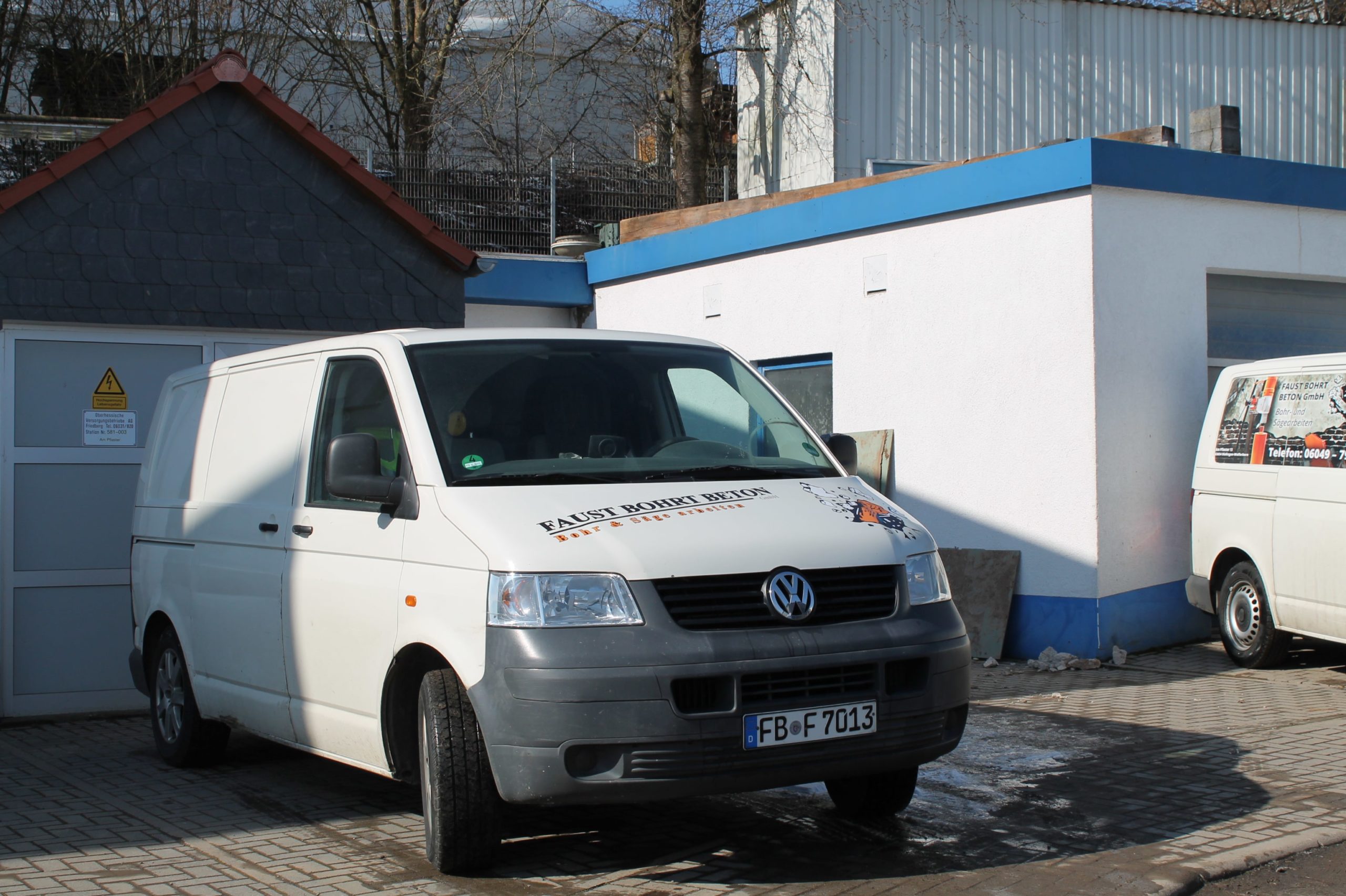 Faust bohrt Beton Fuhrpark 6